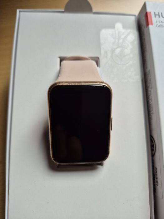 Huawei Watch Fit 2 smartwatche