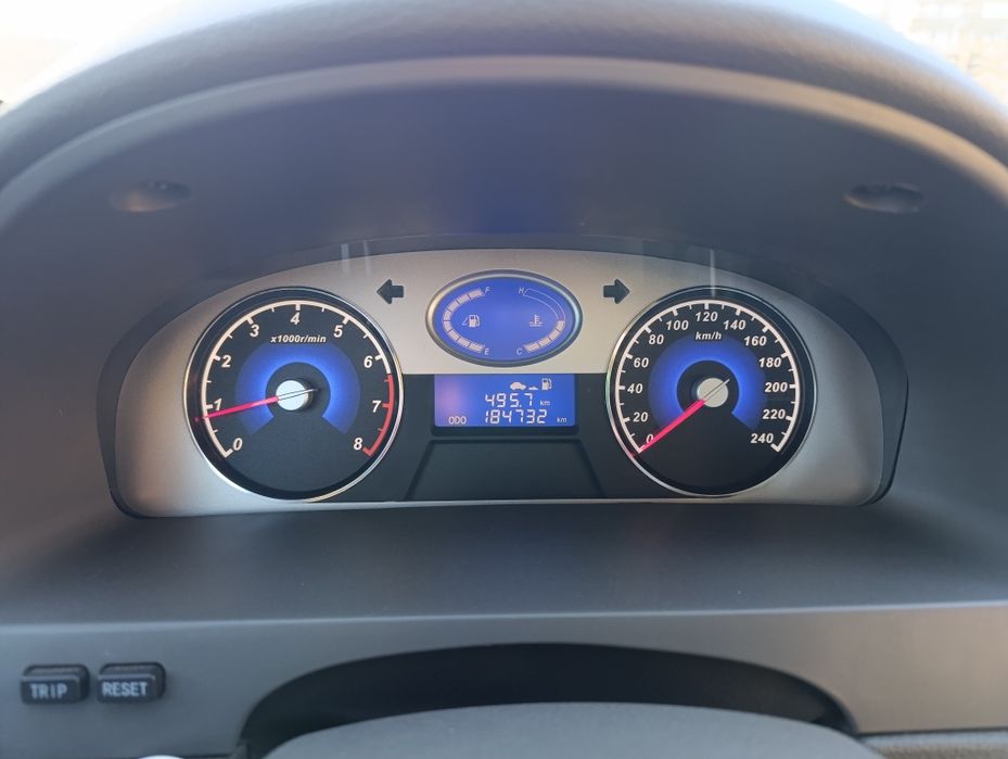 Geely Emgrand ec7 2011