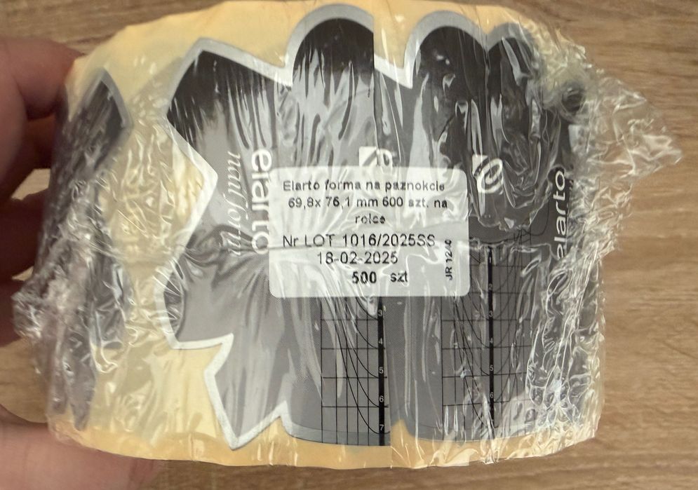 Formy do przedłużania paznokci