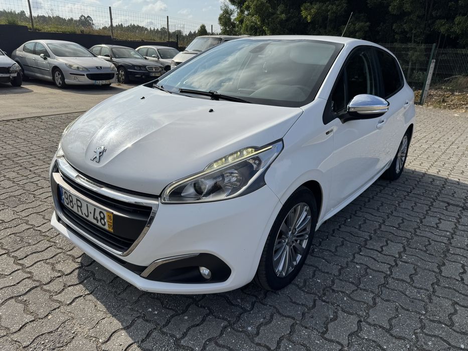 Peugeot 208 1.2 PureTech Style | Nacional | Gasolina | 2016
