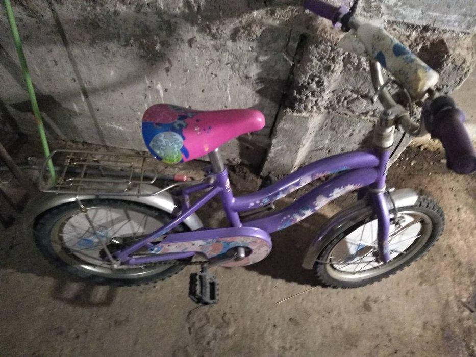 Велосипед для дівчинки 450 грн