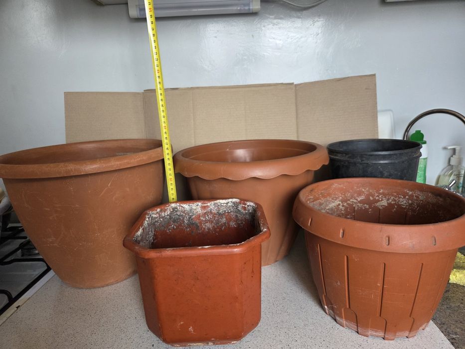 Горшки для цветов
