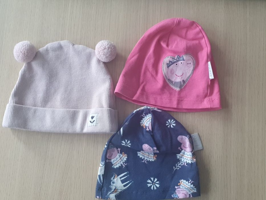 Czapeczki dla dziewczynki