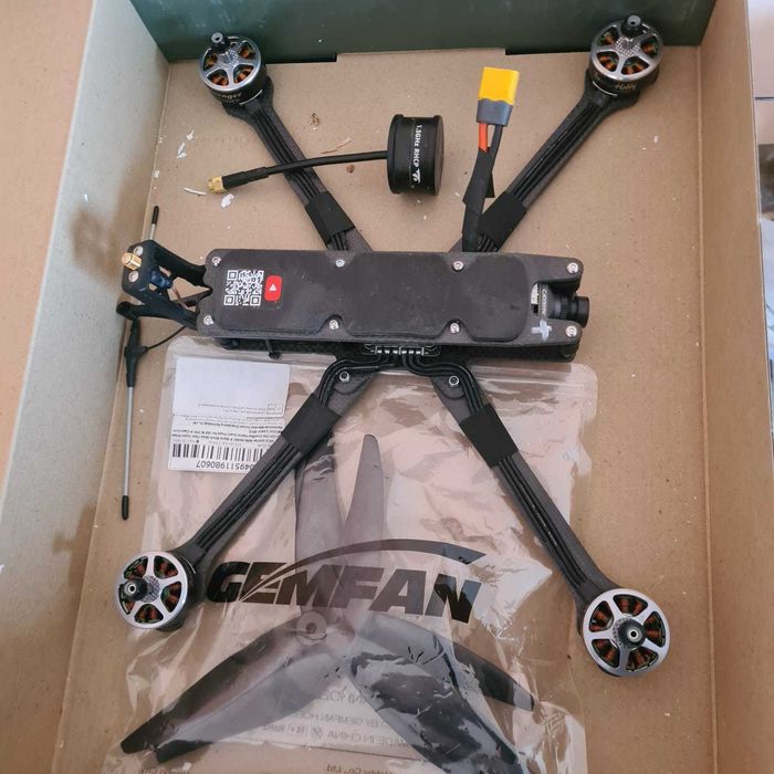 FPV дрон 8" 1.3 GHz