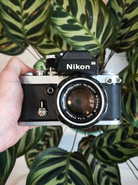 Nikon F2 з об'єктивом Nikkor 50mm f/1.4 - легендарна плівкова камера