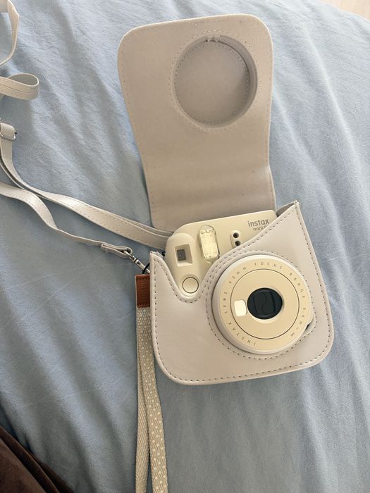 Polaroid aparat intax mini 9 z futerałem