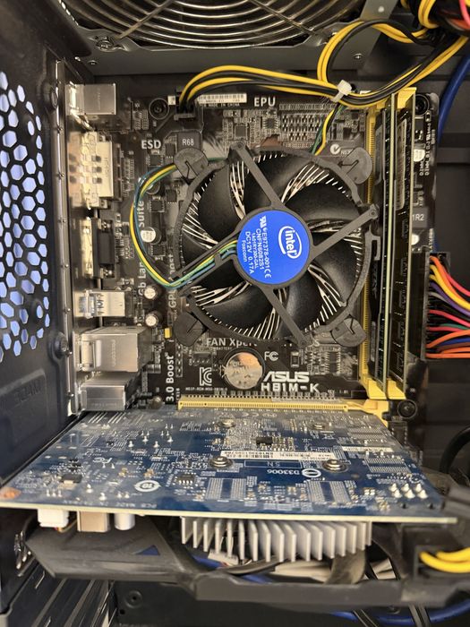 Komputer i5, 16 ram, GTX750Ti