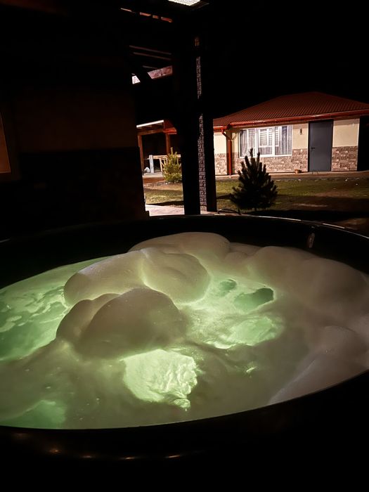 Котедж для 2-3 людей.Славське.Відпочинок у Карпатах,Сауна, Чан, Басейн