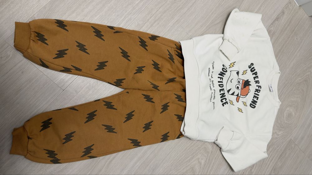 Костюм zara 110cm