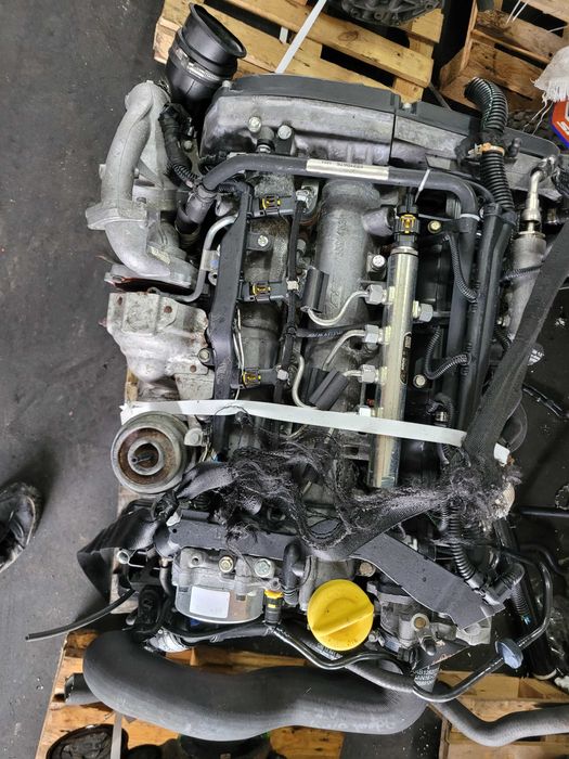 silnik kompletny OPEL SAAB  BITURBO 180KM Z19DTR