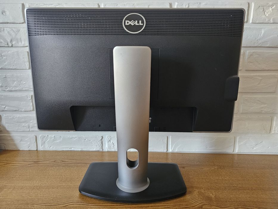 Монітор Dell U2312HMt