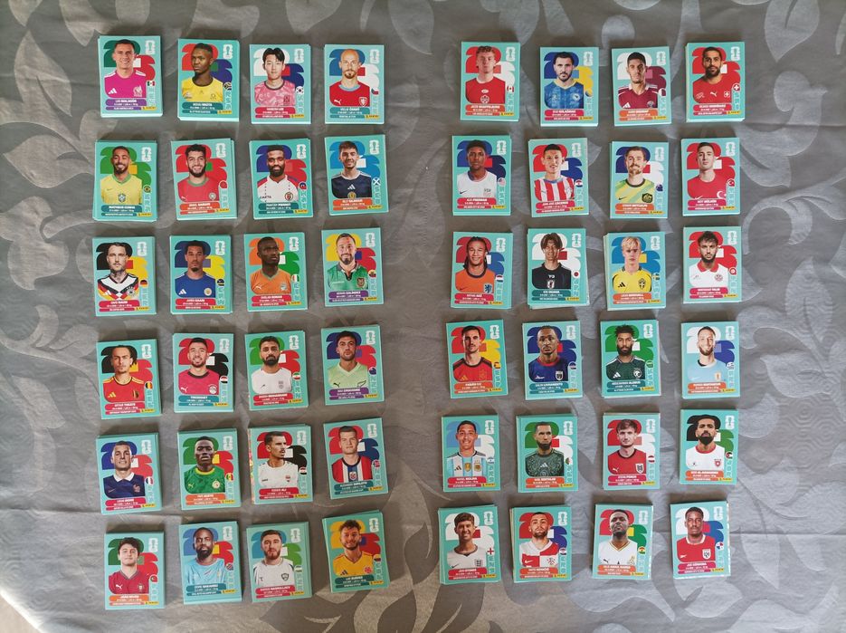 Lote 300 cromos todos diferentes Mundial 2026 Panini