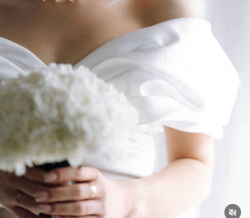 Весільна сукня,плаття рибка