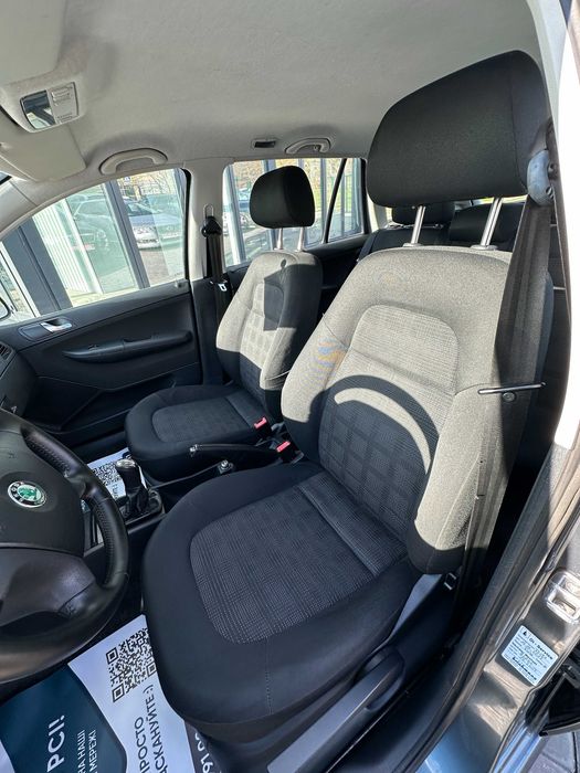 Продам Skoda Fabia 2006 рік можлива розстрочка,кредит,обмін!