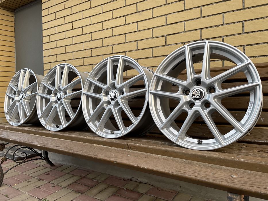 Диски Anzo R17 5.112 ET52 Шкода А5 А7 Гольф Джета Тоуран Сеат Кадік