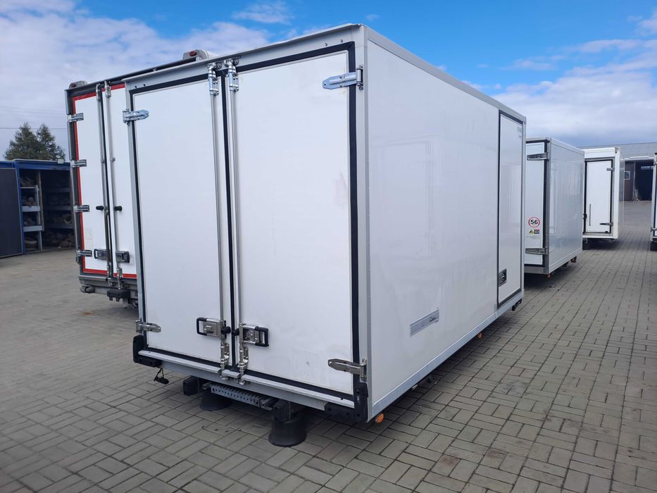 Будка-рефрижератор 3,90 м двохкамерна Carrier Xarios 600 Mt / 400 В з підрамником б/у 2016 р. в.