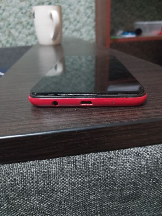 Телефон samsung а10