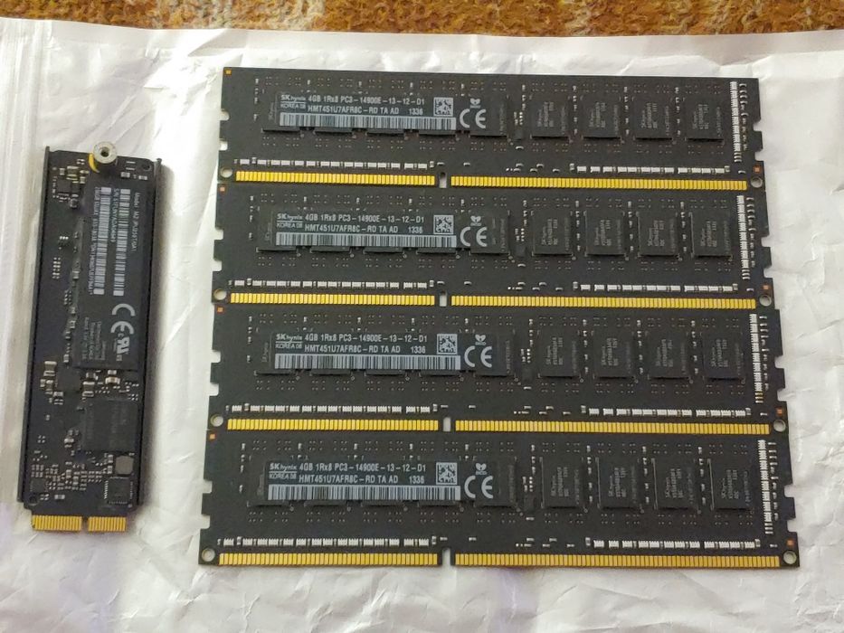 DDR3  4gb  14900e 4шт