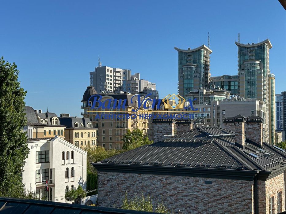 Продажа дома в центре Киева  ул. Зверинецкая, Печерск, Киев.