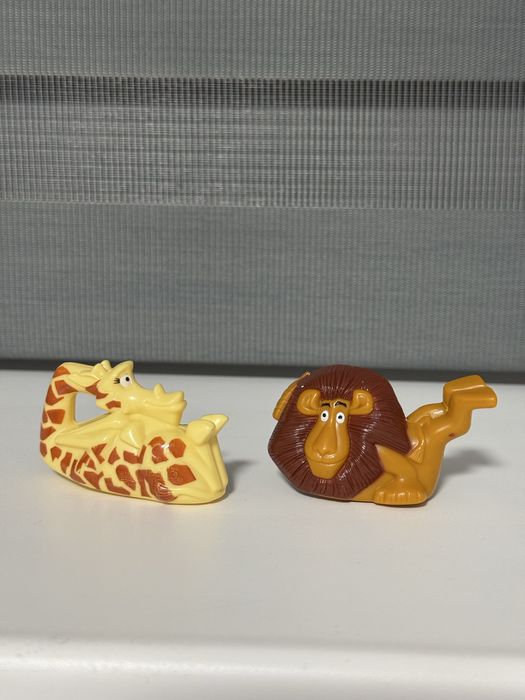 Фігурки Nestle “Мадагаскар“ (ціна за 2 шт.)