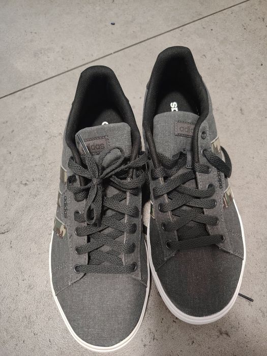 Adidas Daily 3.0 'Carbon Camo'
adidas /
trampki /
Codziennie 3.0