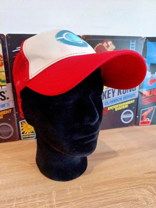 nowa czapka Ash Ketchum