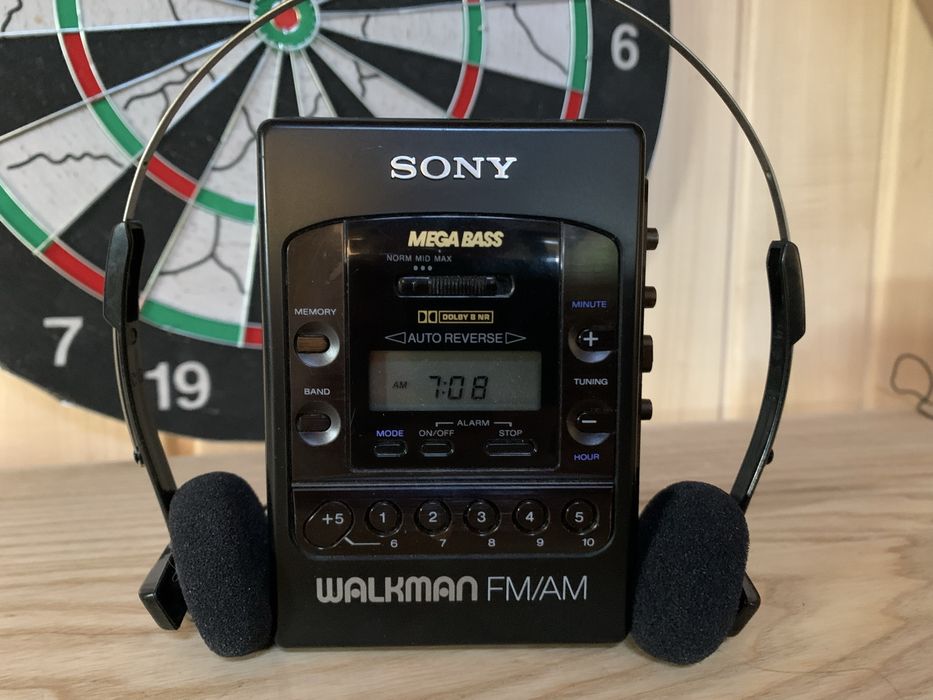 Вінтажний SONY  WM F2085 робочий