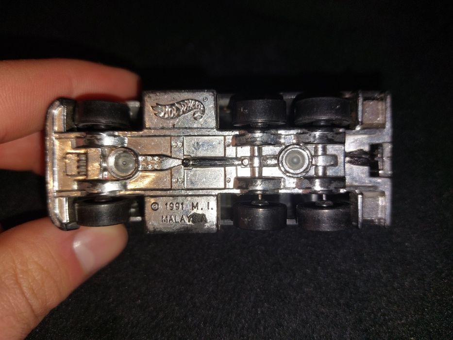 Hot Wheels Hiway Hauler