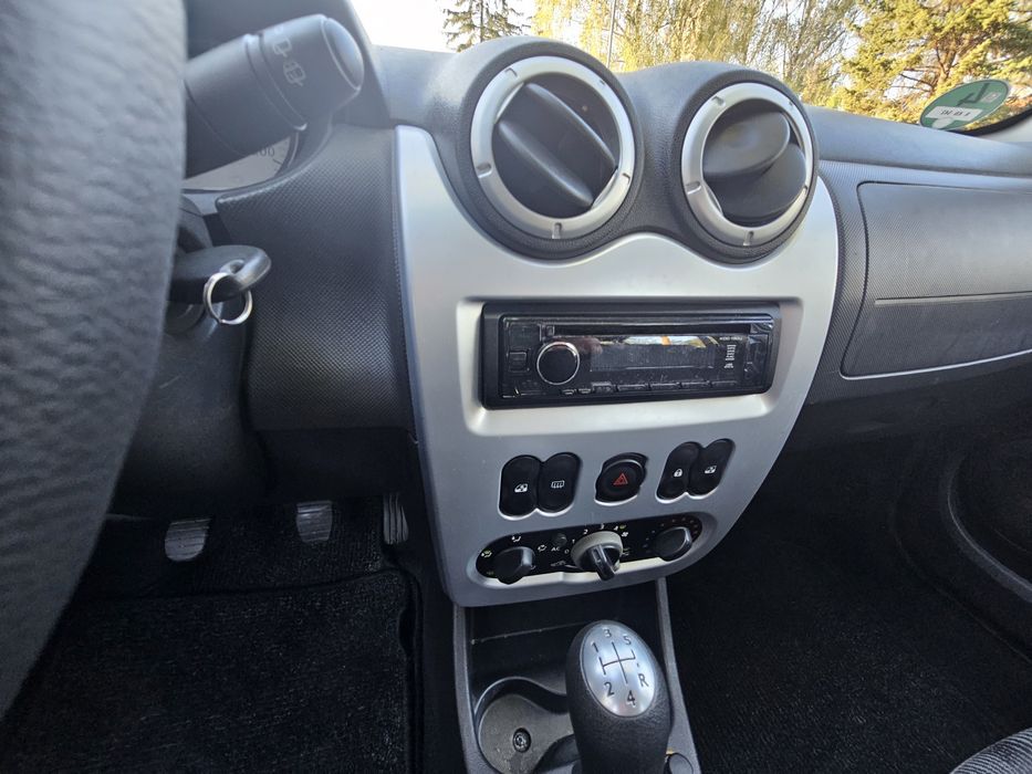 Продам Dacia Sandero Laureat 91т.км