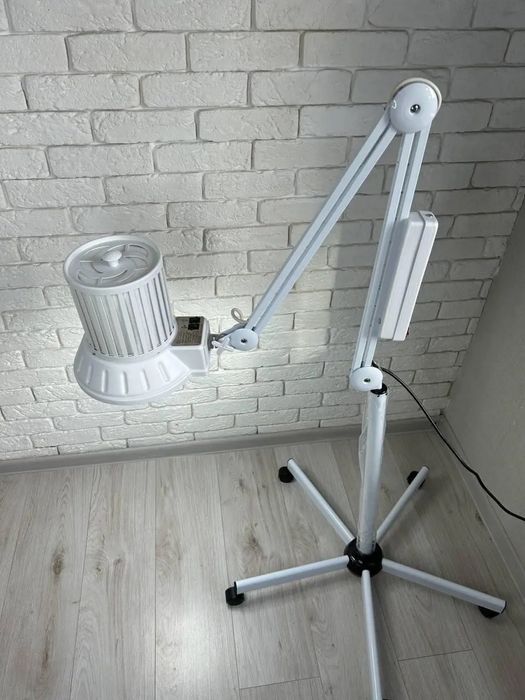 Витяжка педикюрна (для педикюра /манікюра) Dustwell Air Dust