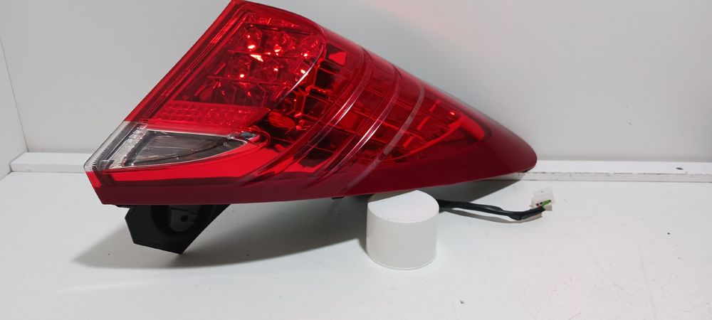 Farolim direito HONDA Civic IX Hatchback (FK_)
