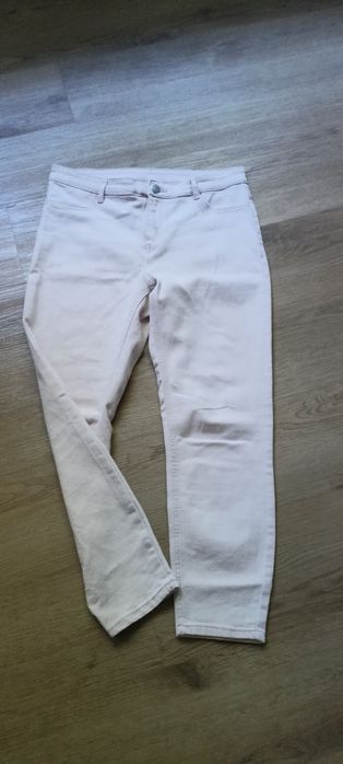 Spodnie damskie rozmiar 40
