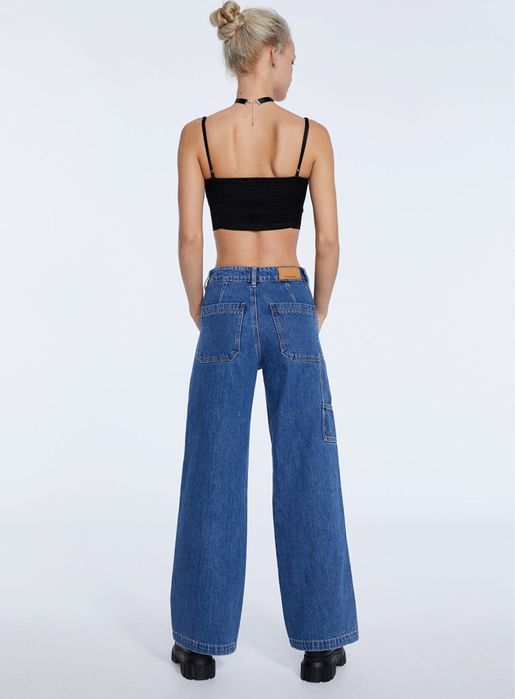 Джинси  карго Stradivarius