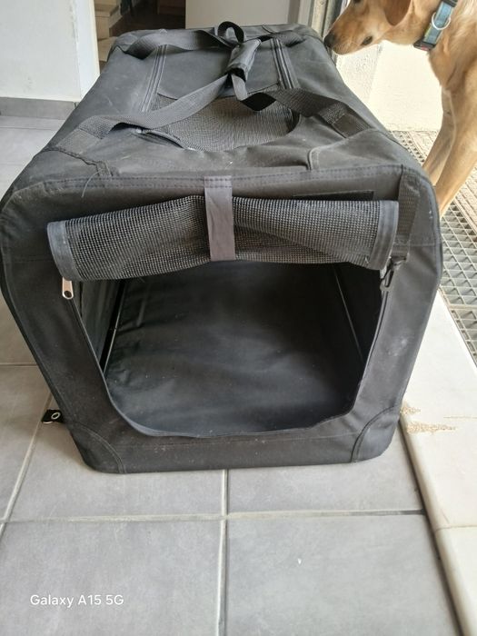 Transportadora para cães e/ou gatos dobrável