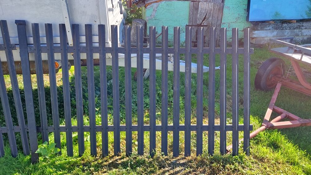 Przęsła ogrodzeniowe i 3 słupki