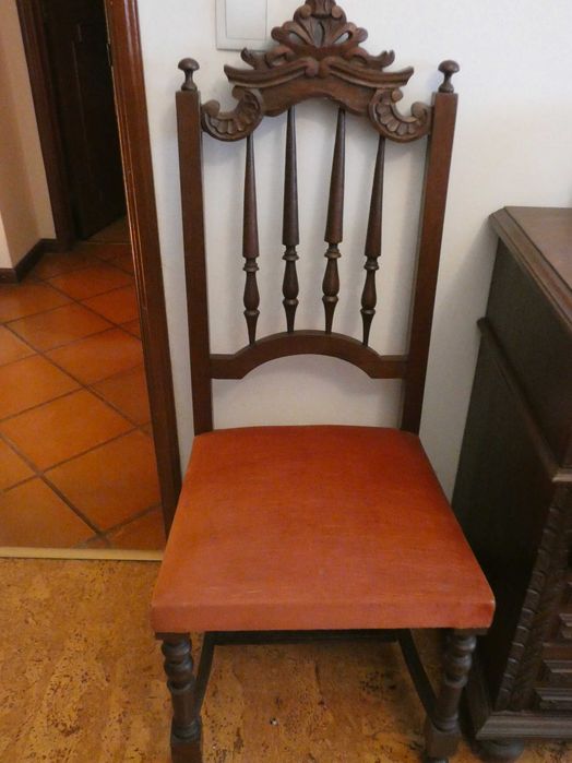 Quarto de casal completo + cadeiras + espelho