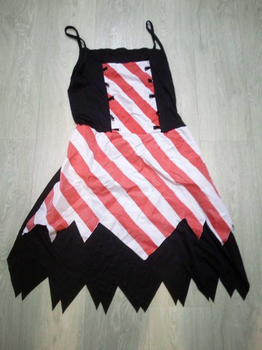 Костюм платье пиратки разбойницы ведьмы колдуньи