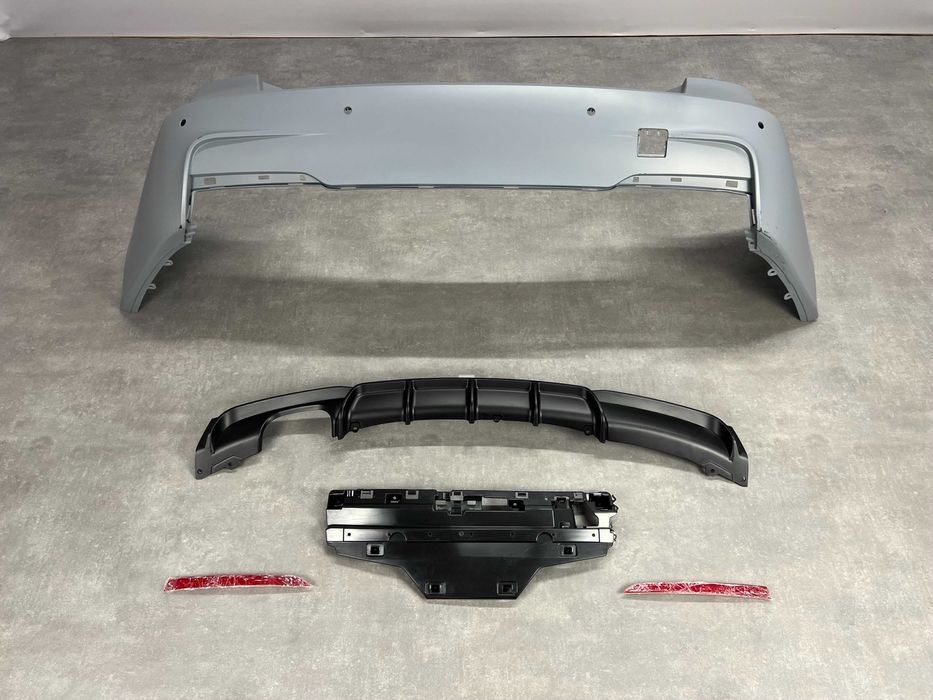 Задній бампер - M Paket - BMW 3 F30 /  бмв 3 ф30