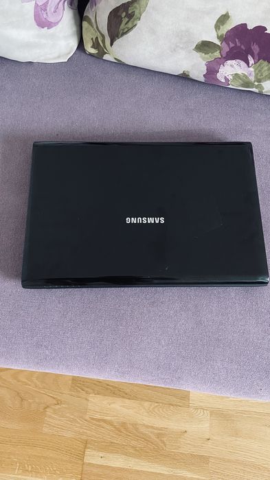 Ноутбук Samsung
