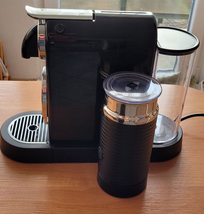 Ekspres kapsułkowy De`Longhi Nespresso CITIZ & Milk