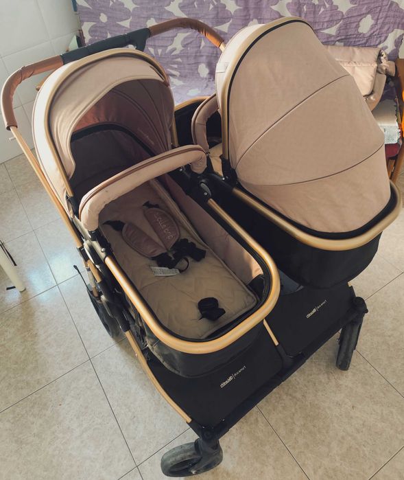 Carrinho de bebê para gêmeos