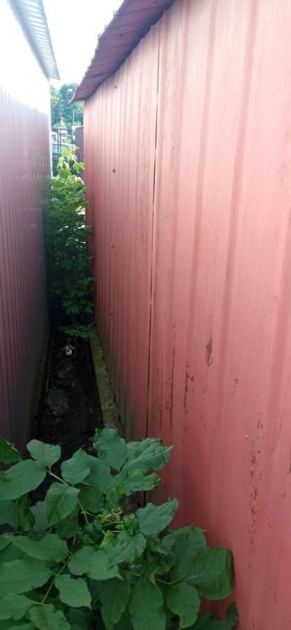 Продам гараж без місця