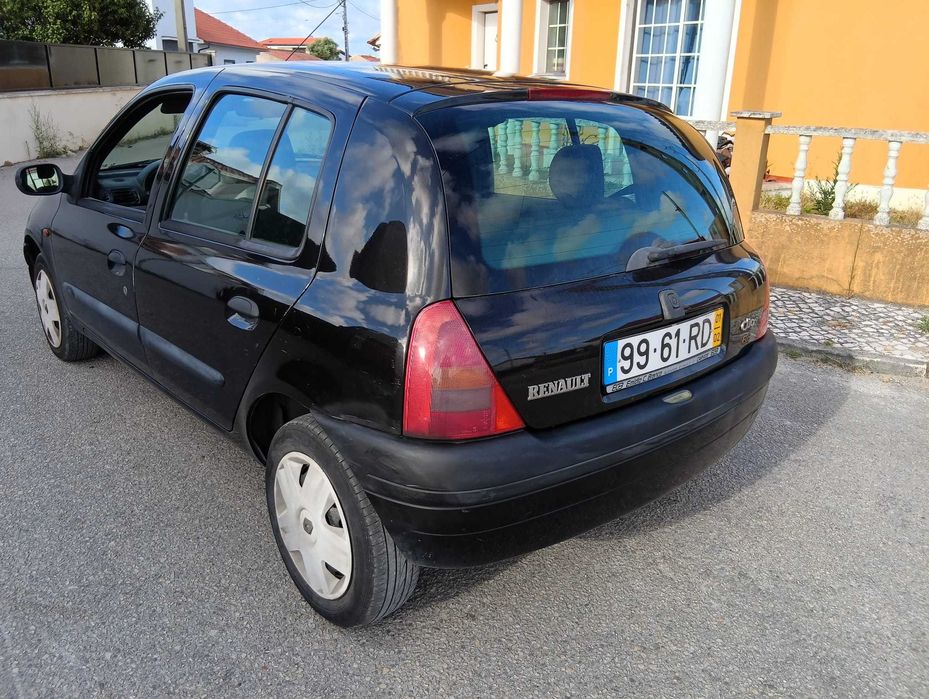 Renault Clio 1.2 1450€ com inspeção