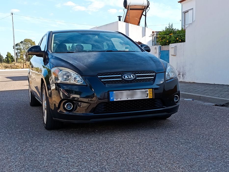 Kia ceed do ano 2009 a gasóleo 115 CV