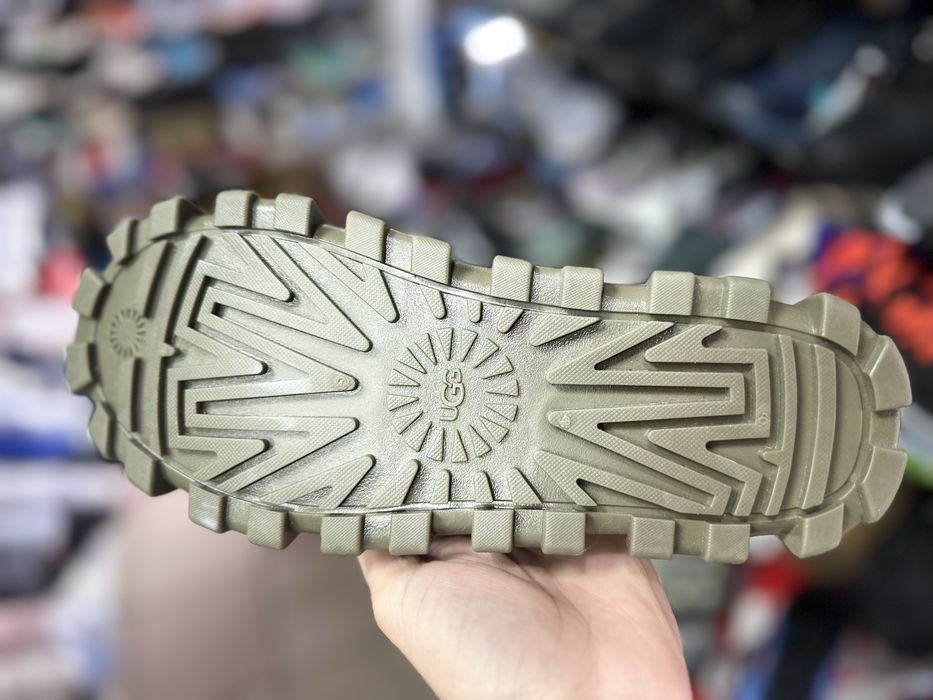 Черевики UGG Classic Brellah mini ( РОЗМІР 38, 39 )