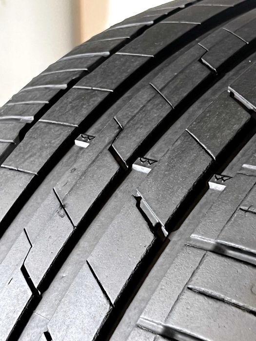 Pneus Hankook Ventus S1 Evo3 - 285/35/22 - Como NOVOS