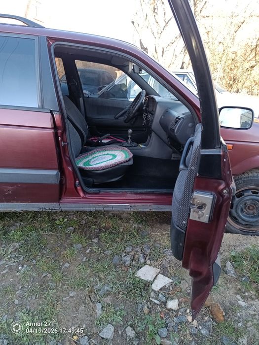 Volkswagen Passat  b3 газ/ бензин