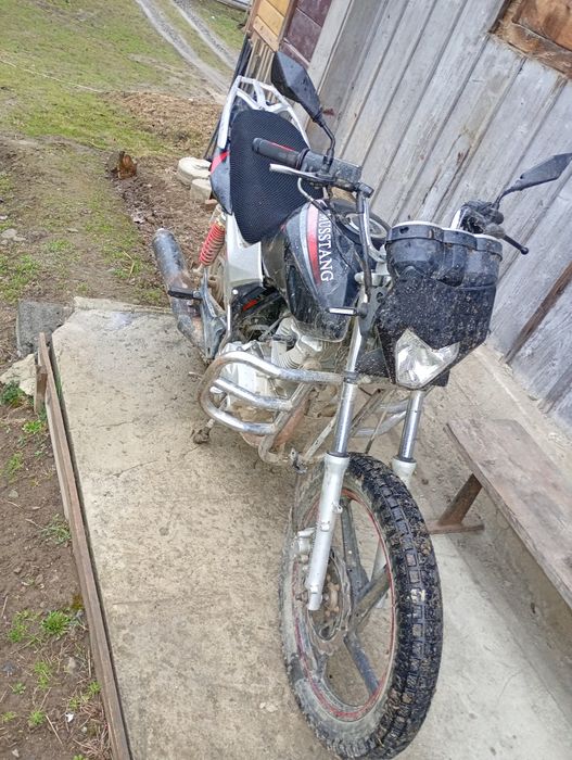 Продам мото мустанг 150-7