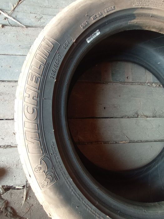 Продам літню резину