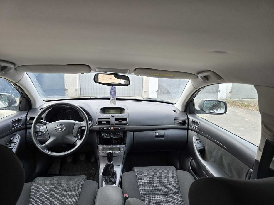 toyota avensis t25 1,8 vvt-i 129km